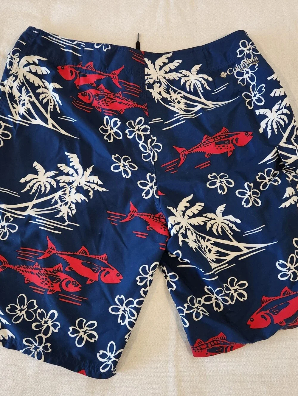 Columbia PFG Omni Shade Mens Fish Print Board Shorts Sz 36 Tropical